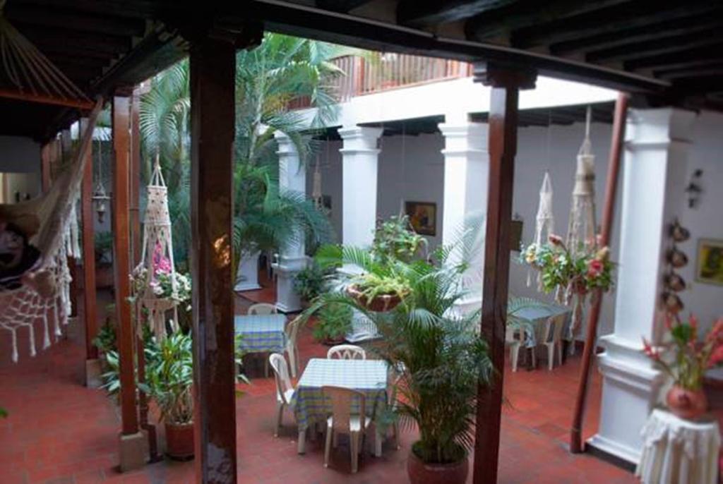 Hotel Las Nieves Giron Exterior photo