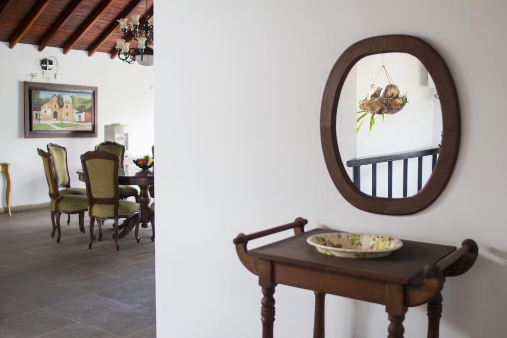 Hotel Las Nieves Giron Exterior photo